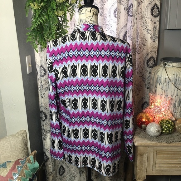 IZOD silver crest v neck long sleeve silky feel multi colored blouse - Picture 4 of 9